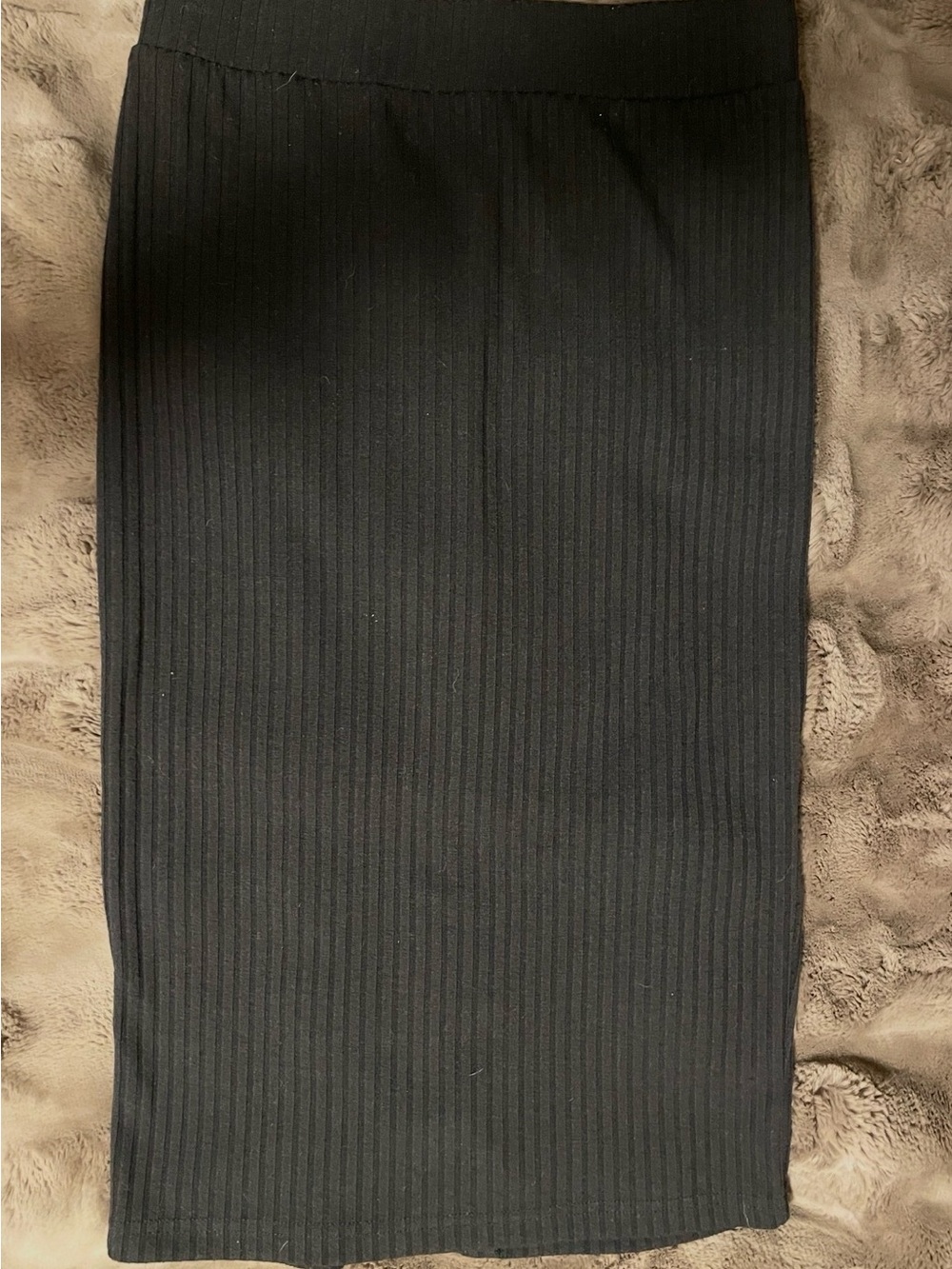 TOBI Black Ribbed Knit Pencil Skirt with back split